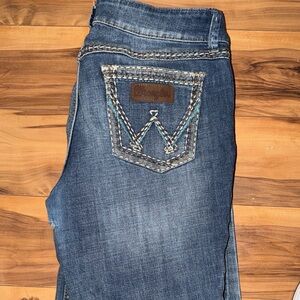 Wrangler Women's Classic Blue Boot Cut Jeans